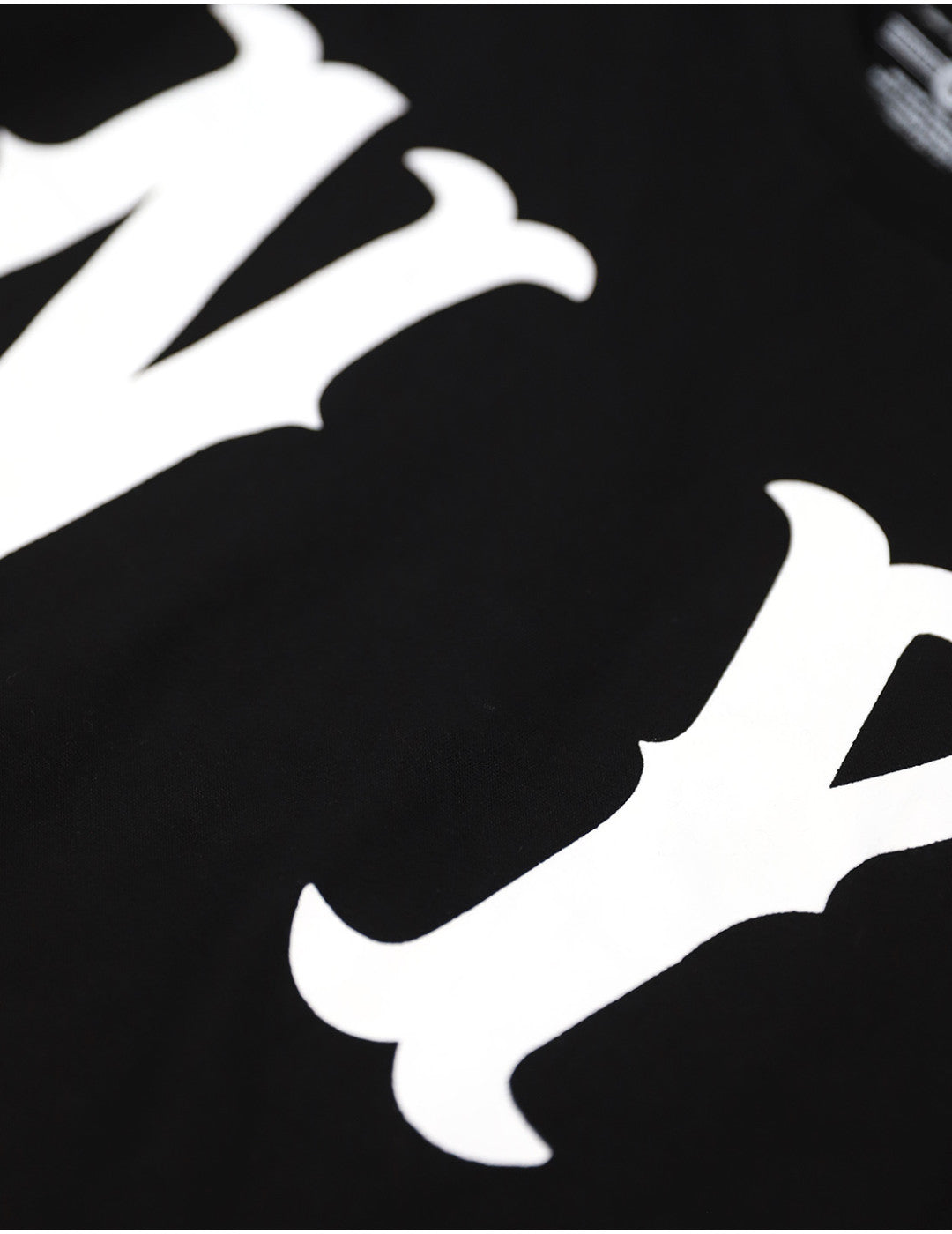 Officially Licensed NY Black Yankees Long Sleeved tee
